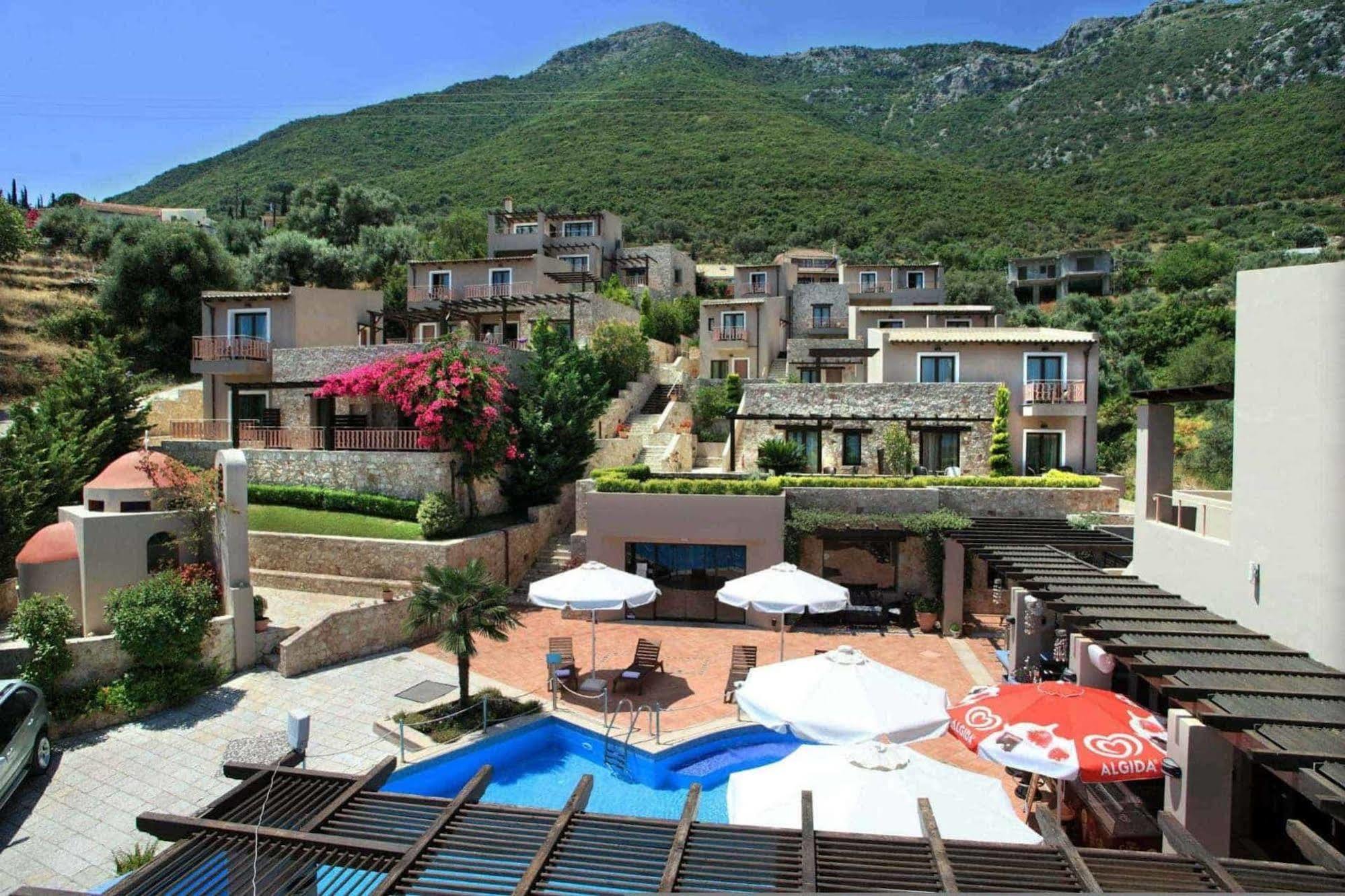 Hotel Tesoro Nikiana Exterior foto